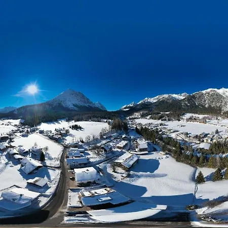Appartamento Schoene Mit Suedostbalkon Leutasch