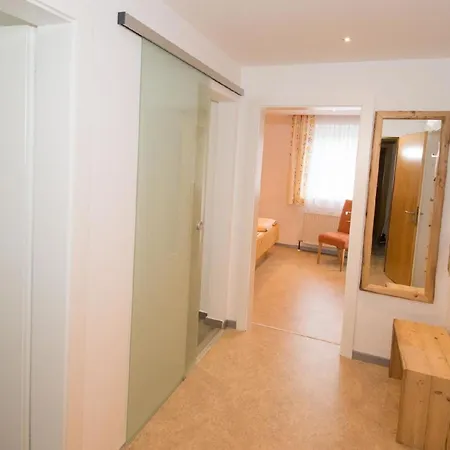 Lägenhet Schoene Mit Suedostbalkon *