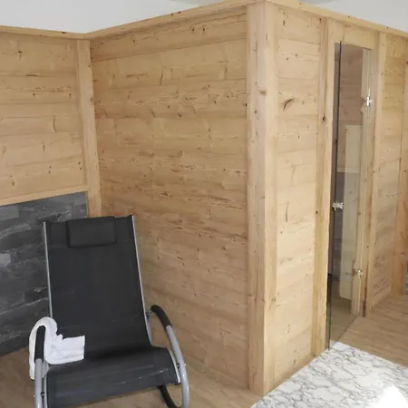 Lägenhet Schoene Mit Suedostbalkon *